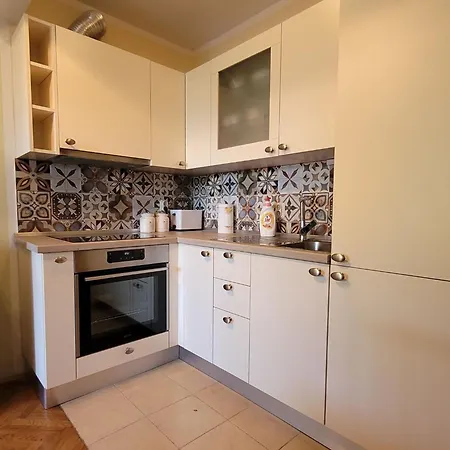 Kauric By Interhome *