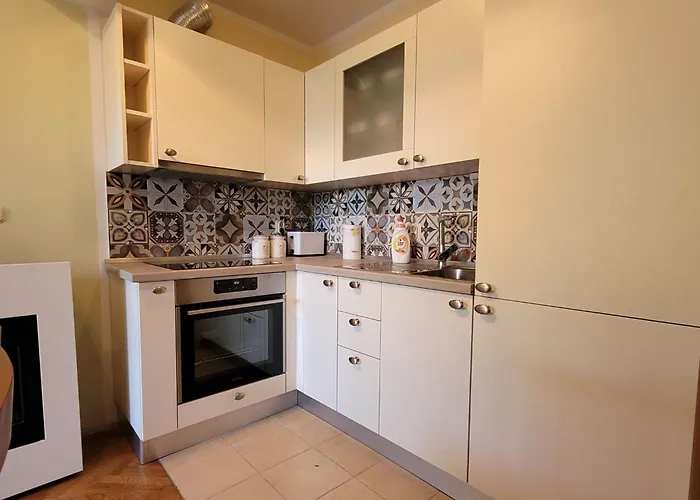 Kauric By Interhome *